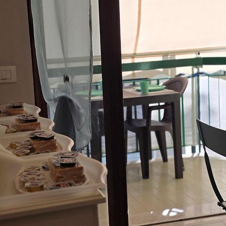 Ad Un Passo Dal Mare Bed & Breakfast Praia a Mare Dış mekan fotoğraf