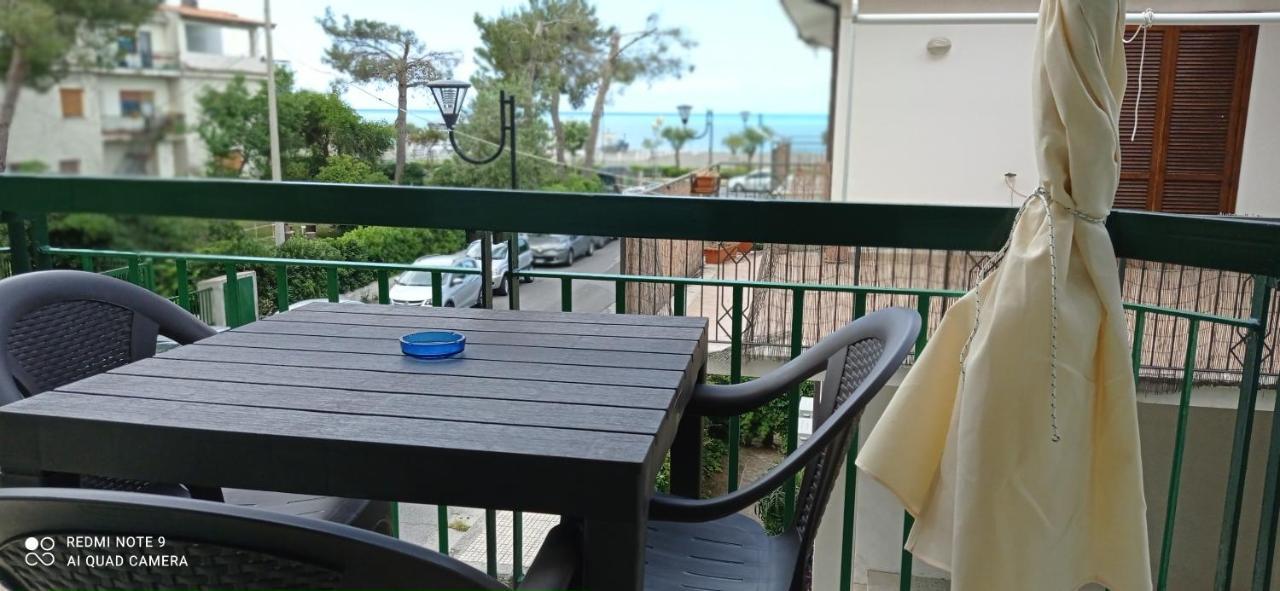 Ad Un Passo Dal Mare Bed & Breakfast Praia a Mare Dış mekan fotoğraf