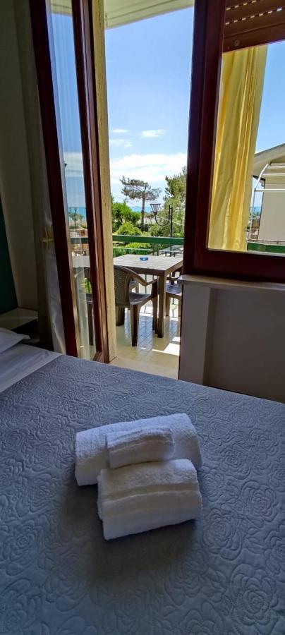 Ad Un Passo Dal Mare Bed & Breakfast Praia a Mare Dış mekan fotoğraf