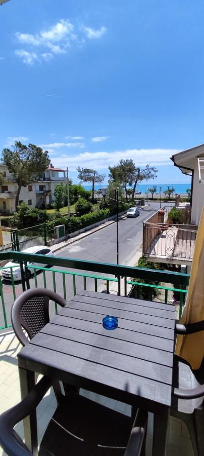 Ad Un Passo Dal Mare Bed & Breakfast Praia a Mare Dış mekan fotoğraf